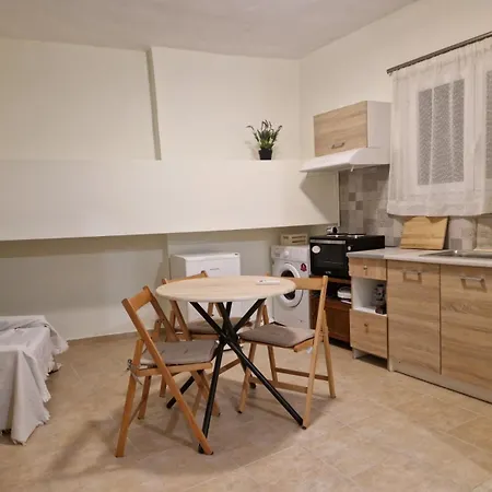 Penelope's Loft Апартаменты *