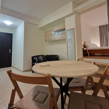 Penelope's Loft Апартаменты *